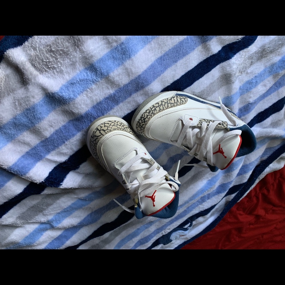 Jordan 3s